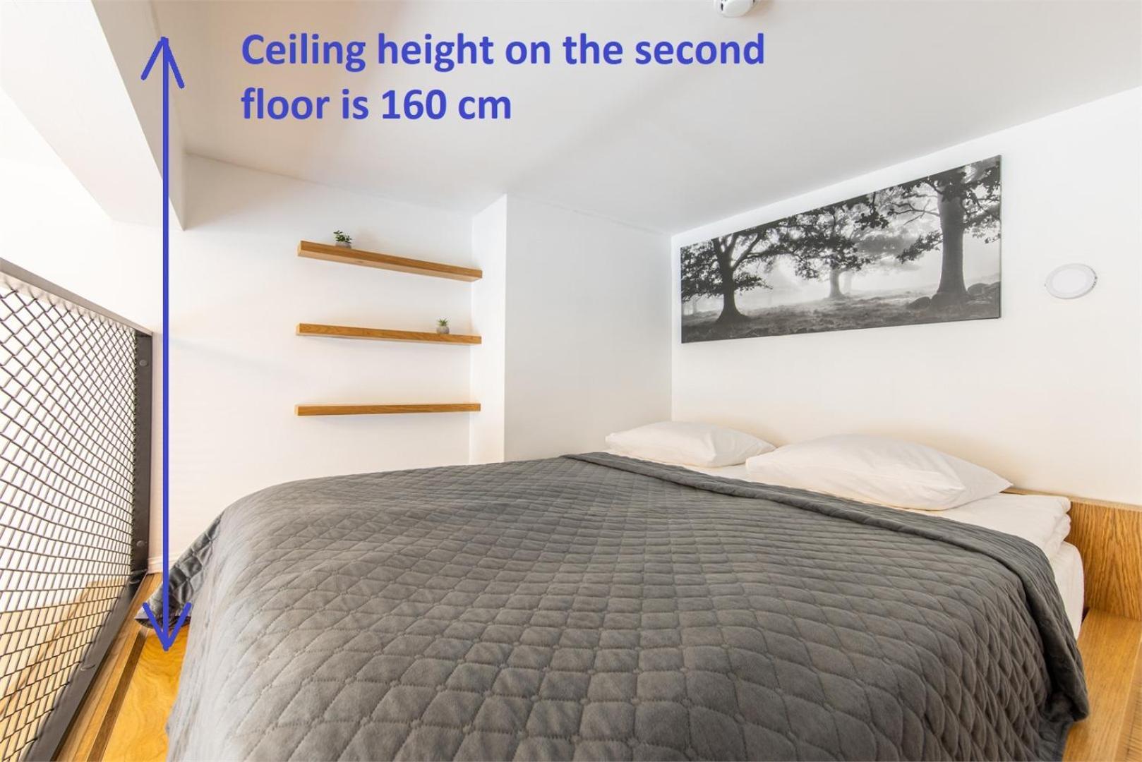 Two-Story Loft Apartments 15 Tallinn Bagian luar foto